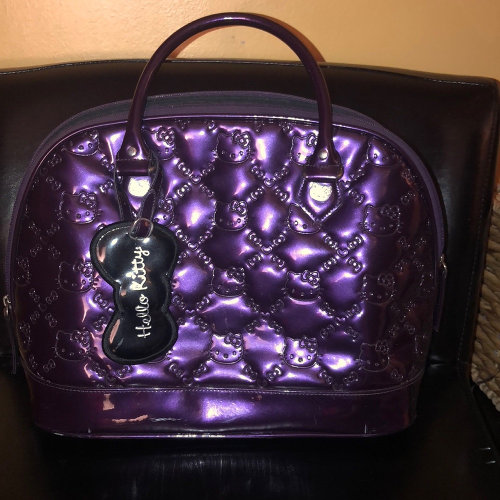 Hello kitty purse